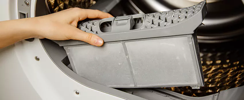 Signs Of A Clogged Dryer Lint Trap in Reidsville, North Carolina
